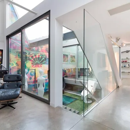 Presidential Loft In The Design District Daire *