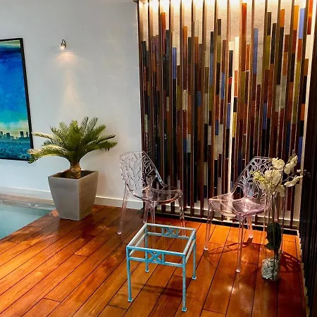 Presidential Loft In The Design District Daire